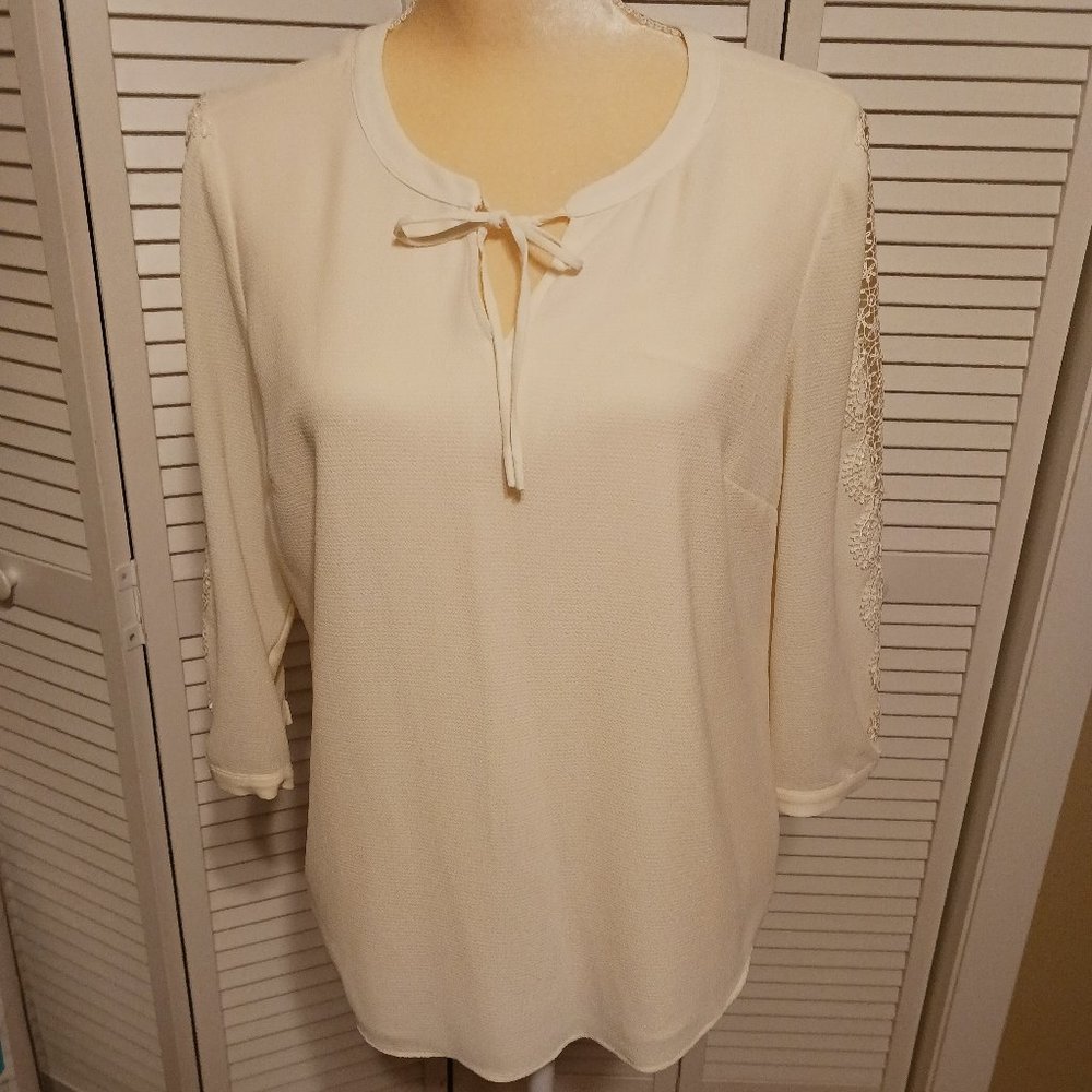 Woman's Blouse